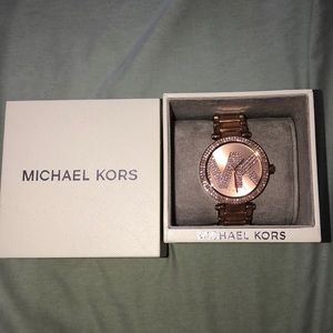 Rose gold Michael Kors watch. NWT!